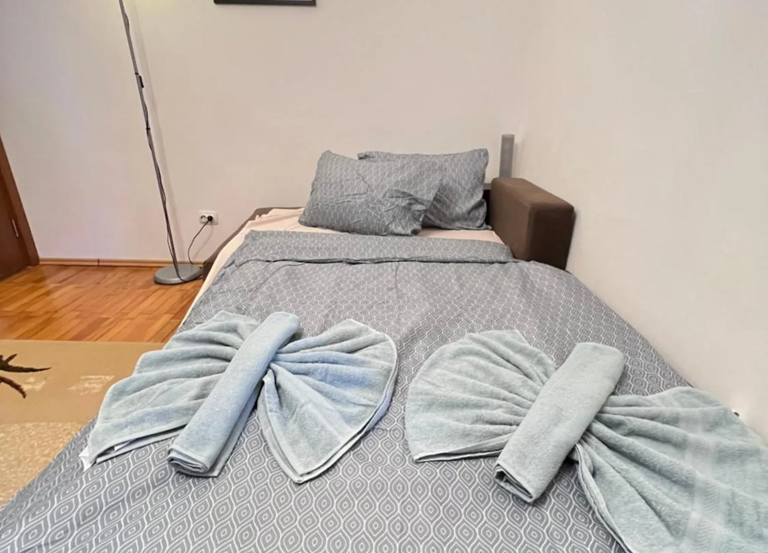 Apartment Ferienwohnung Giza Cozy 1Bdr W Wifi Near Arena 8888 And Sofiamed