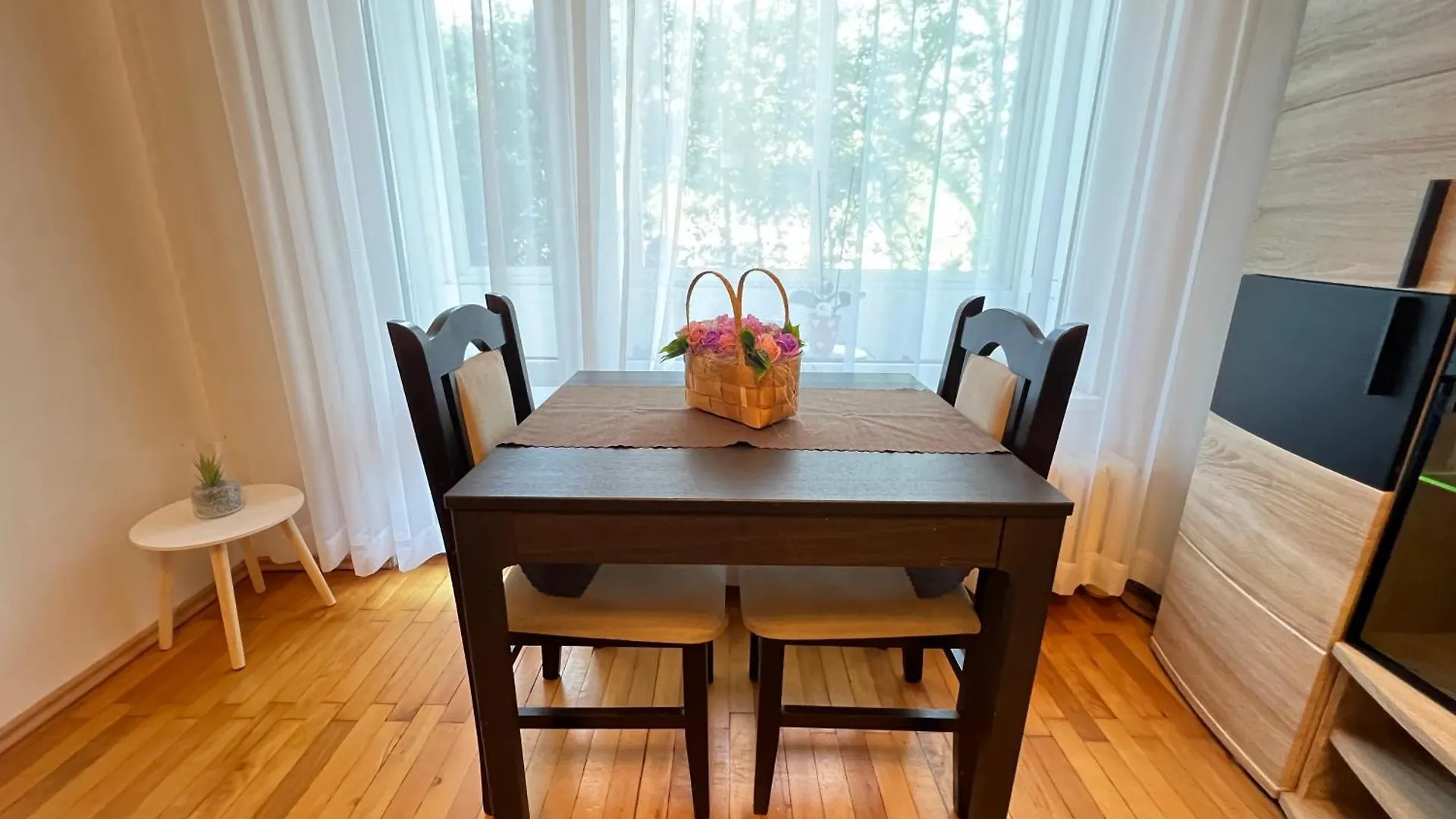 Ferienwohnung Giza Cozy 1Bdr W Wifi Near Arena 8888 And Sofiamed Apartment